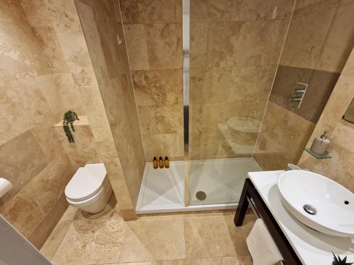 3 Bedrooms Flat Near Russell Square London Exterior foto